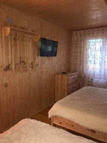 Фото номера Дом с 5 спальнями Дома для отпуска Ялинка г. Мигово 51