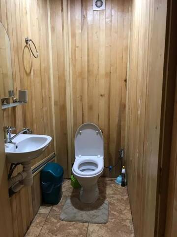 Фото номера Дом с 5 спальнями Дома для отпуска Ялинка г. Мигово 40