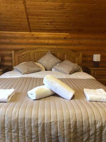 Фото номера Улучшенное шале Лоджи Gostynnyi Dvir VIP HOUSE г. Мигово 23