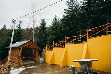 Фото номера Дом с 4 спальнями Дома для отпуска Forest House г. Мигово 60