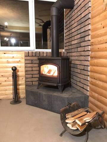 Фото номера Дом с 4 спальнями Дома для отпуска Forest House г. Мигово 29